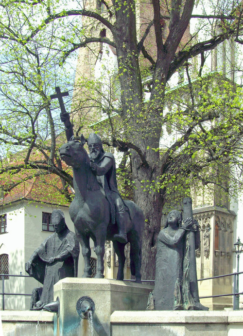 Statuen vor dem Augsburger Dom, Die Heiligen in Spätantike und Frühmittelalter