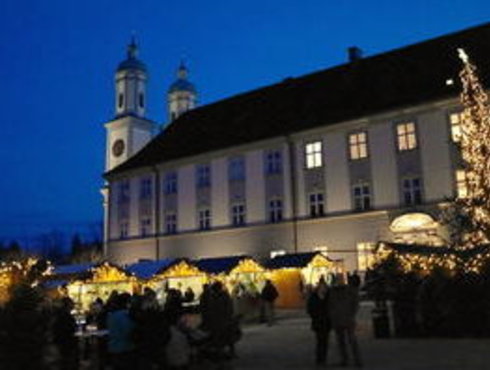 Advent Markt Kloster Holzen