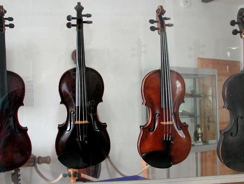 Instrumentenbau und Musik