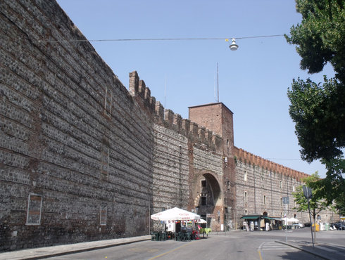 Stadtmauer Verona