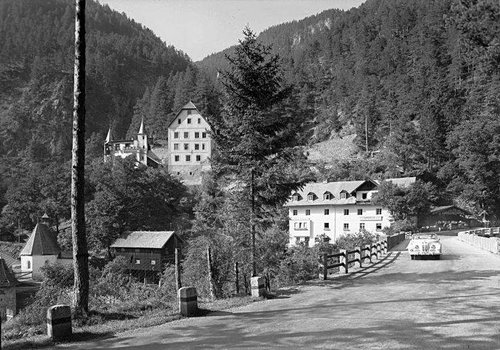 Schloss Und Hotel Fernsteinsee