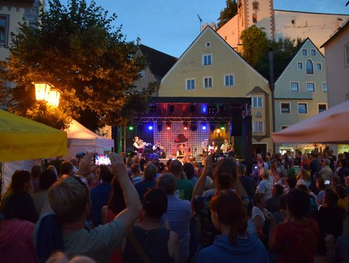 Stadtfest, Stadtbrunnen, Bühne